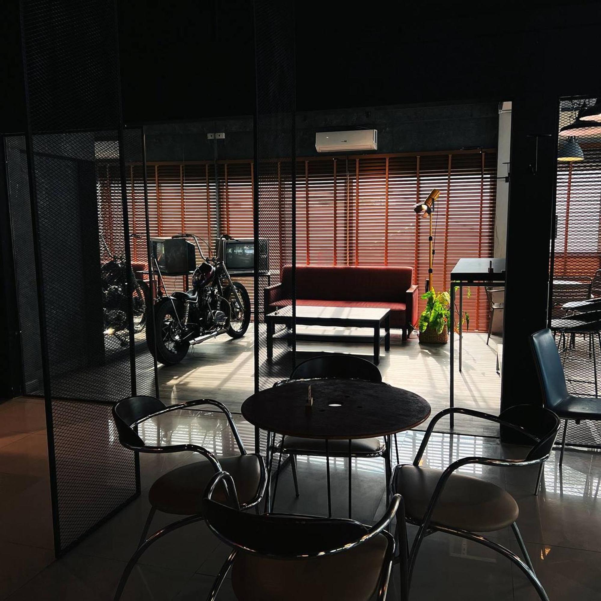 BW Thai Art Style Hotel Бангкок Екстер'єр фото